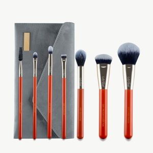 Lafeel Face and Eye Set with Bag